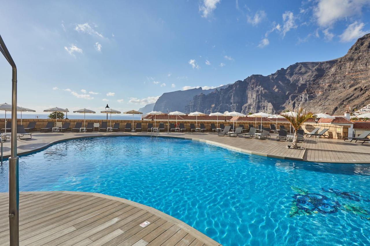 Stil Gigantes - Only Adults 4*